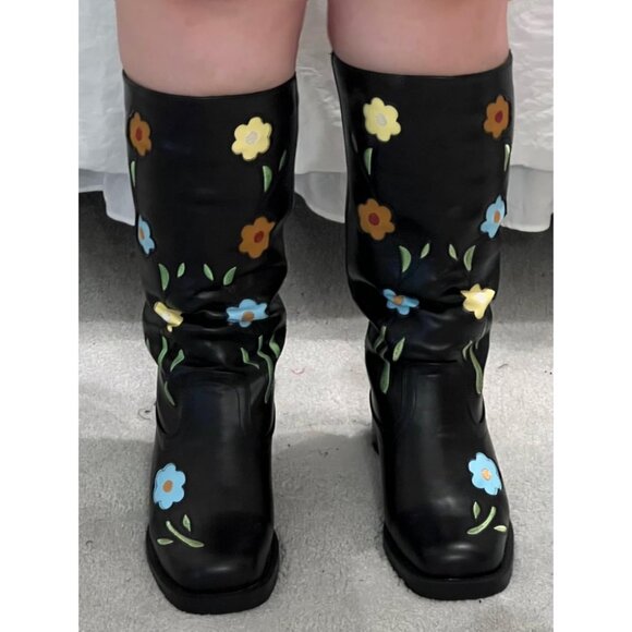 🆕Women Black Faux Leather Knee High with Flowers Square Toe Chunky Heel Boots - Picture 2 of 10